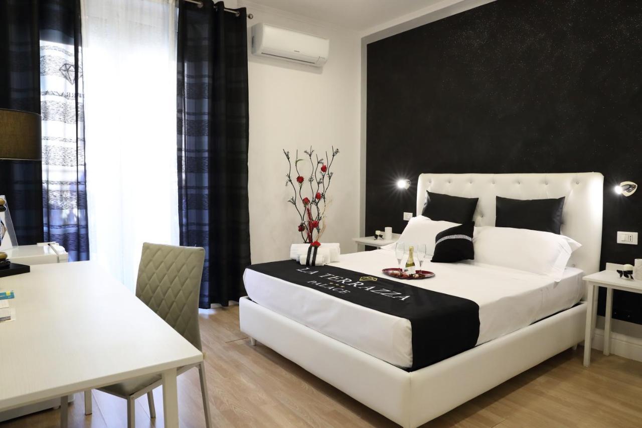 פלרמו La Terrazza Palace B&B מראה חיצוני תמונה