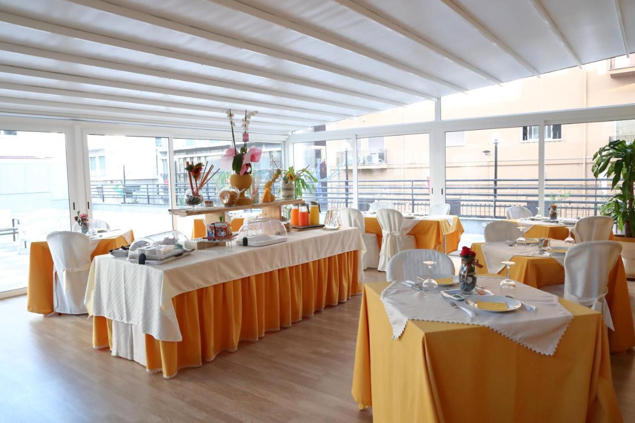 פלרמו La Terrazza Palace B&B מראה חיצוני תמונה