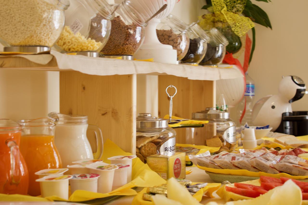 פלרמו La Terrazza Palace B&B מראה חיצוני תמונה